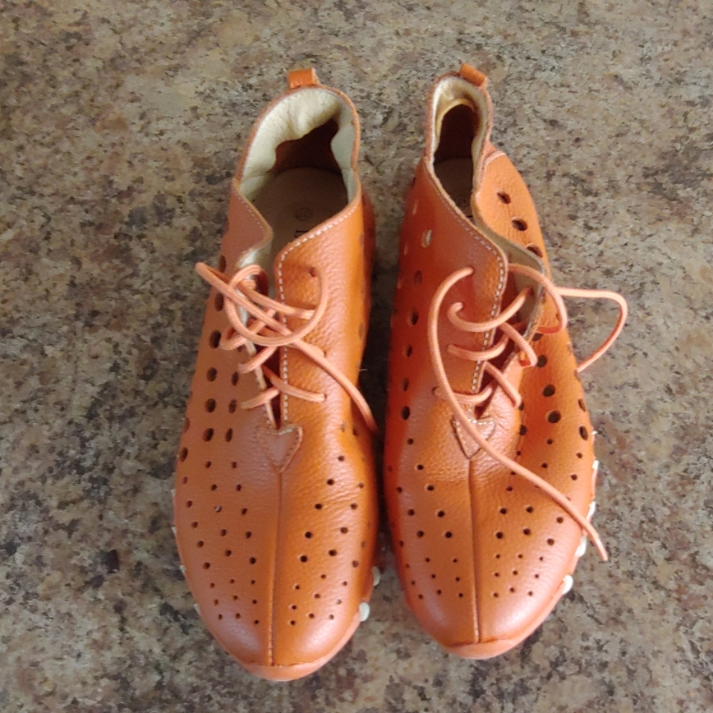 Lit foot shoes